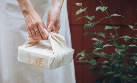 鏽染風呂敷｜用鏽染工藝保存阿嬤家的時光